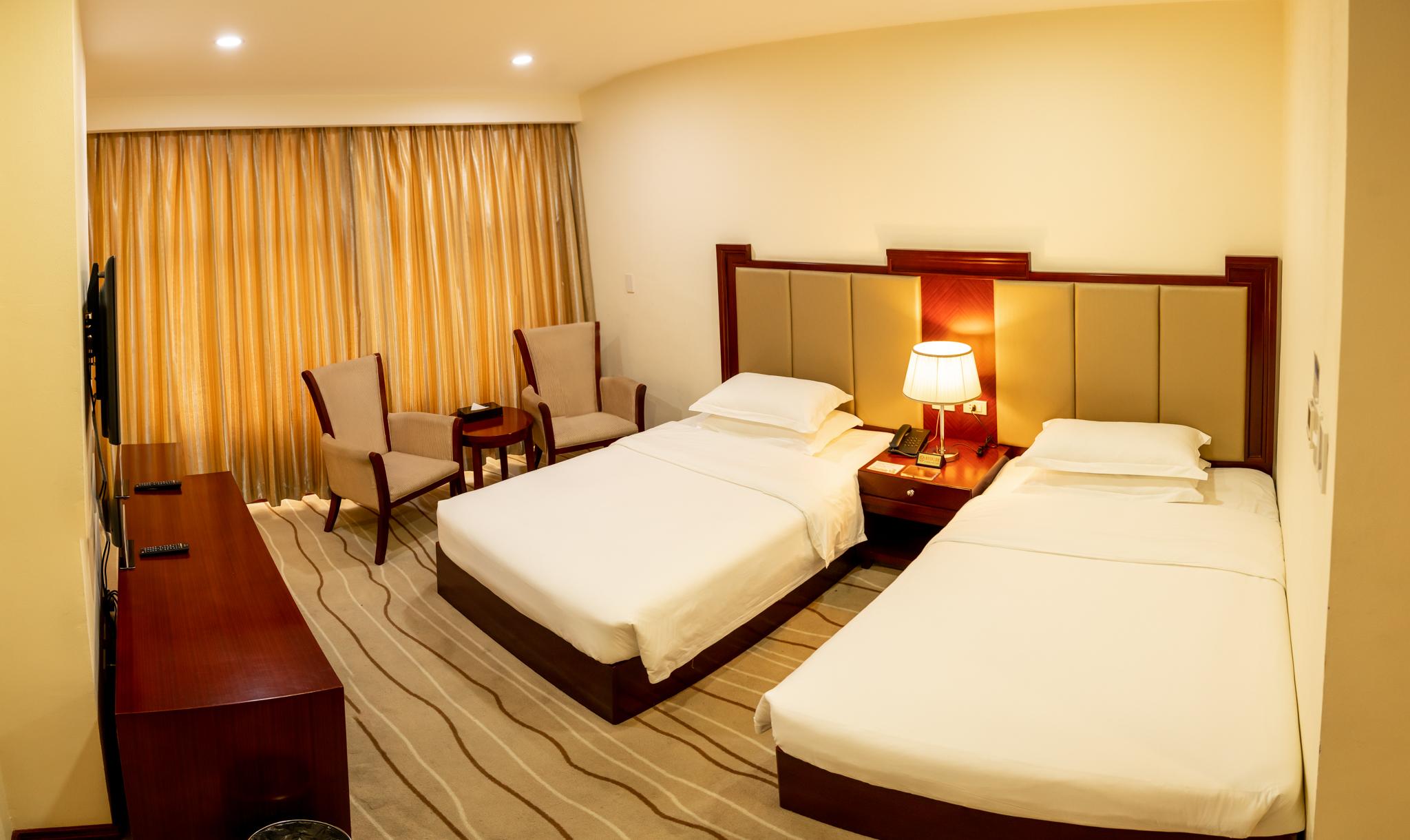 Swiss-Belhotel Blulane Манила Екстериор снимка