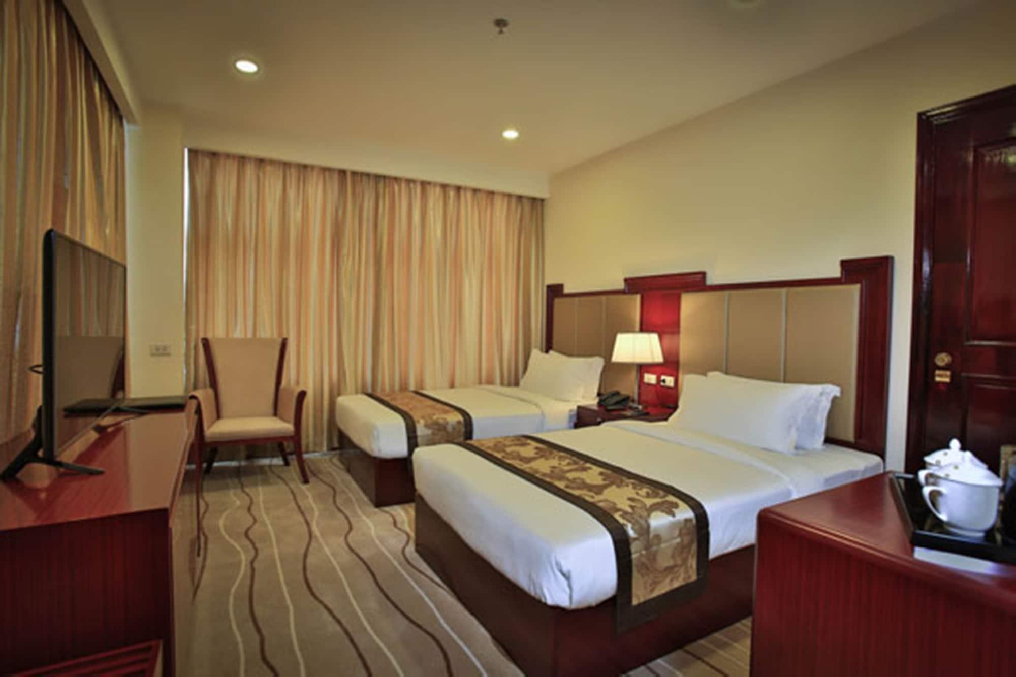 Swiss-Belhotel Blulane Манила Екстериор снимка