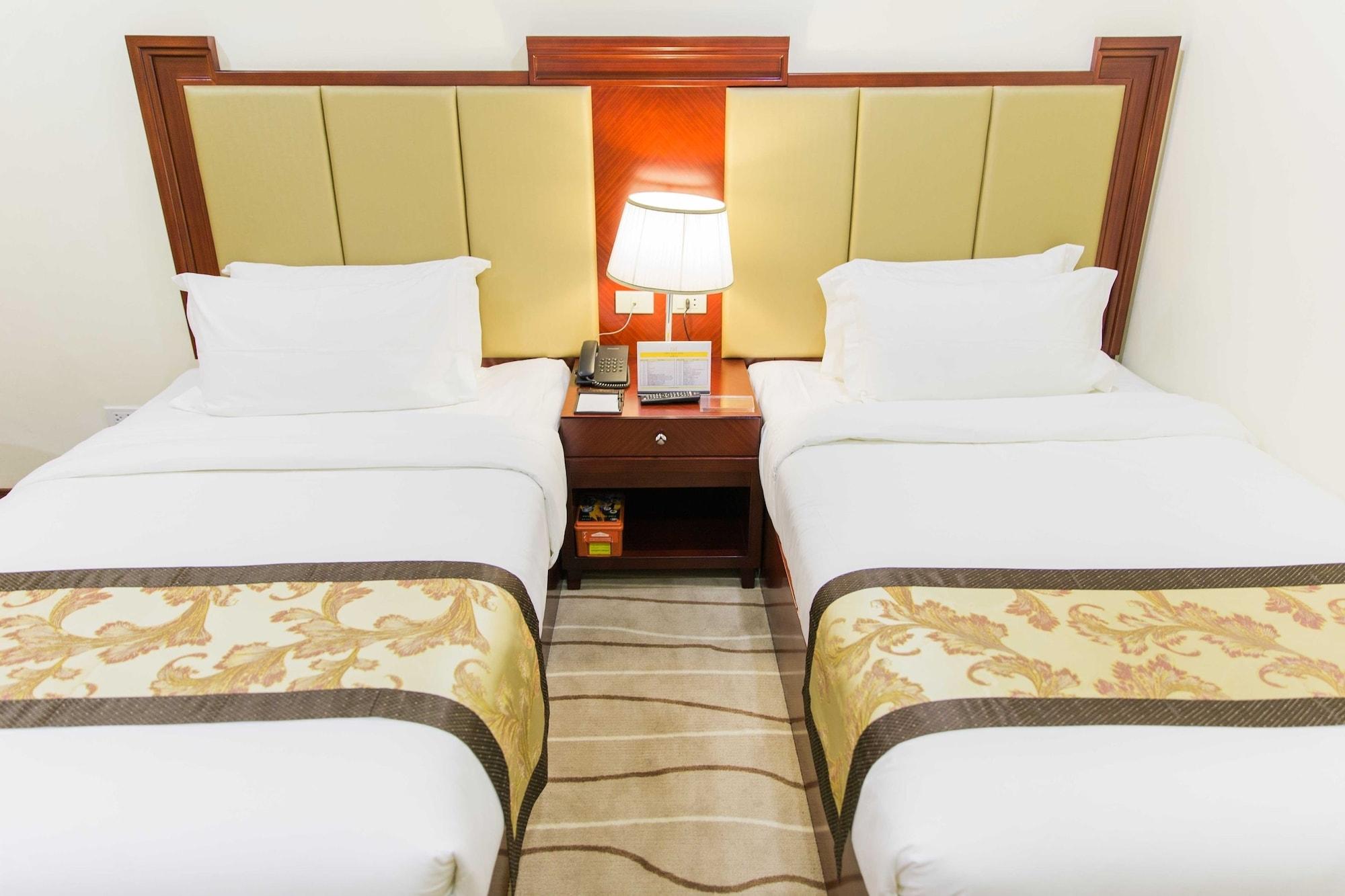 Swiss-Belhotel Blulane Манила Екстериор снимка