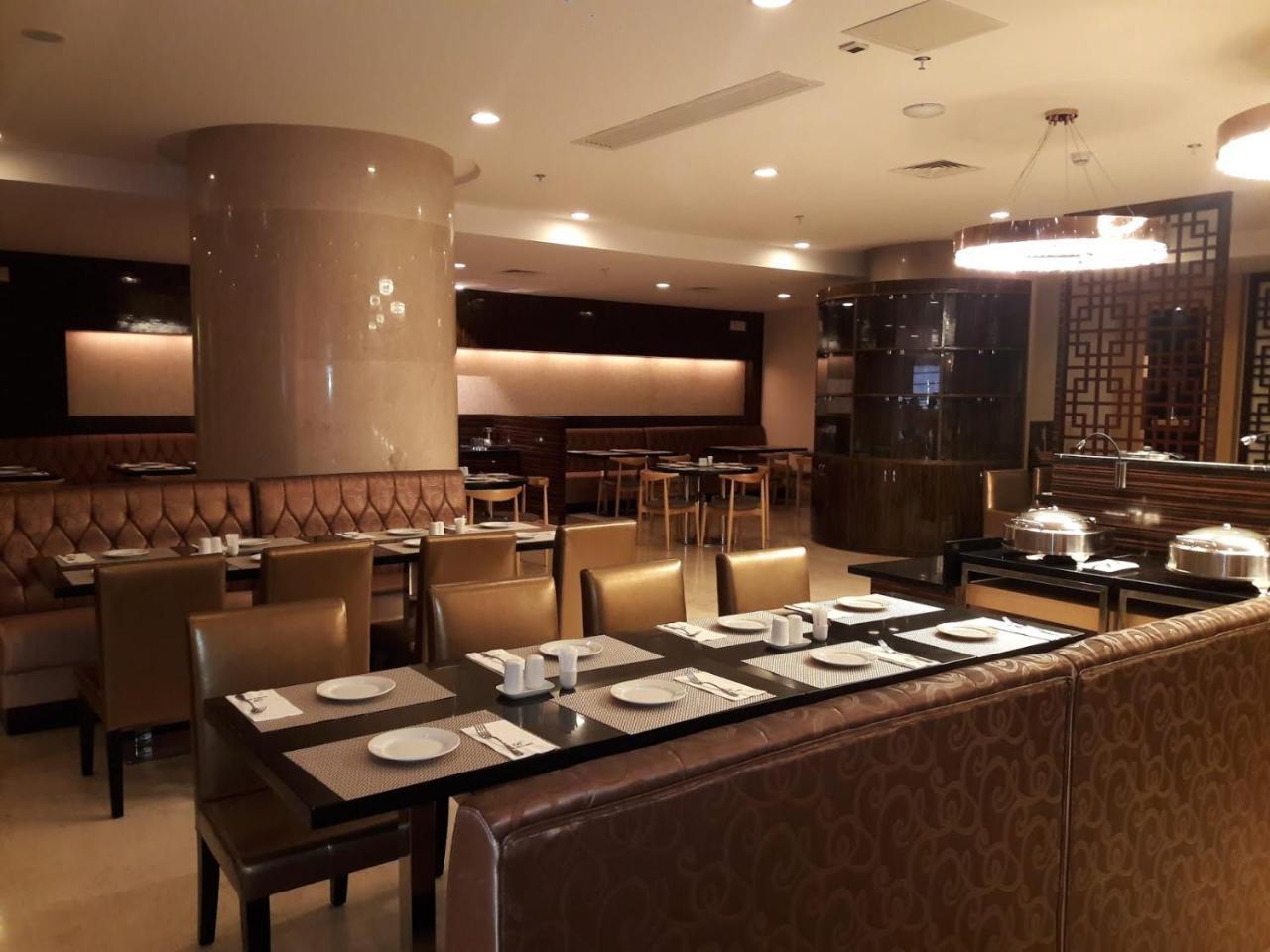 Swiss-Belhotel Blulane Манила Екстериор снимка
