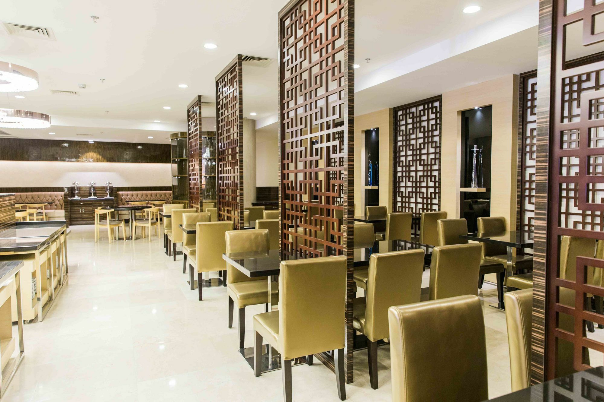 Swiss-Belhotel Blulane Манила Екстериор снимка