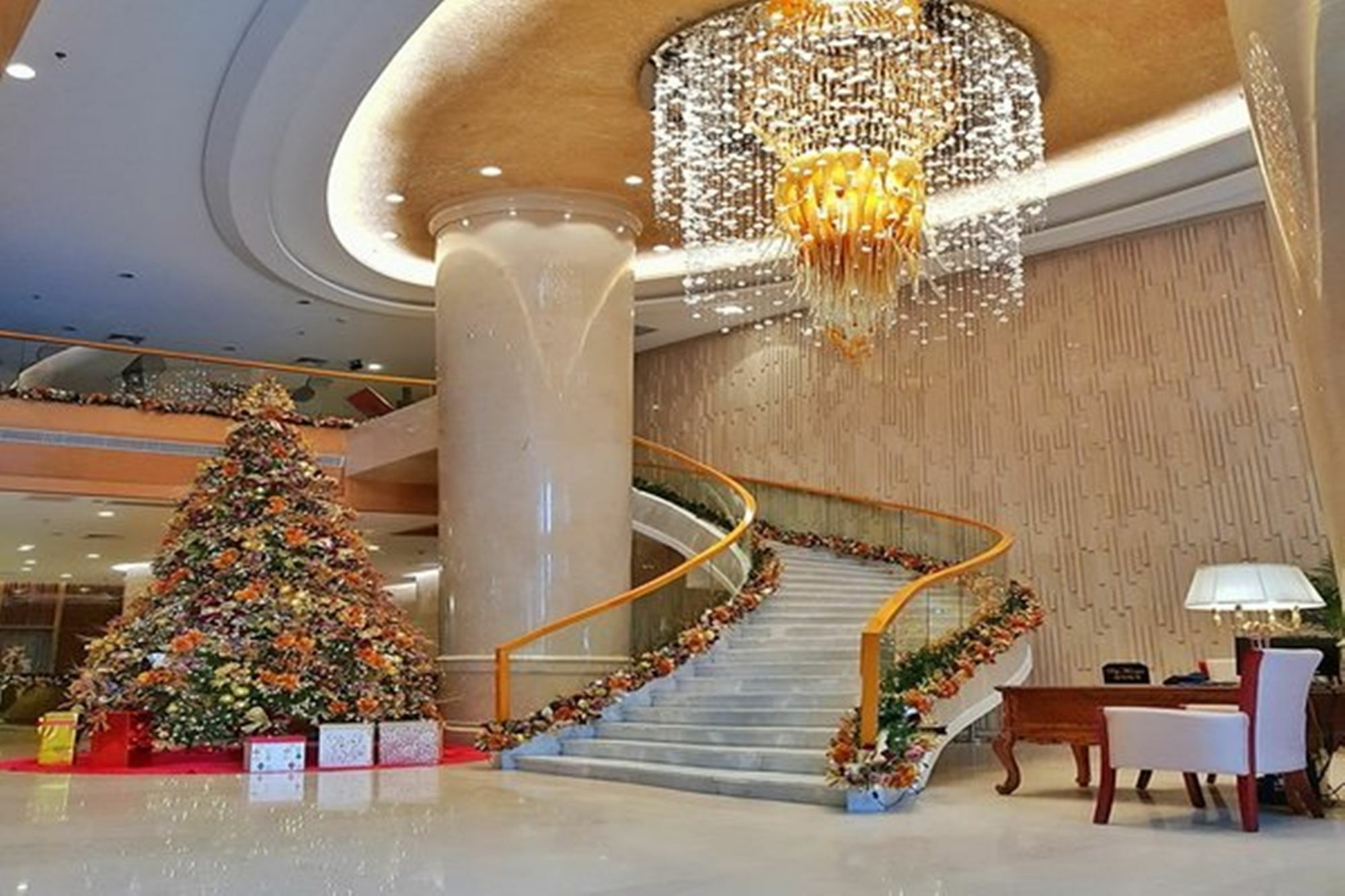Swiss-Belhotel Blulane Манила Екстериор снимка